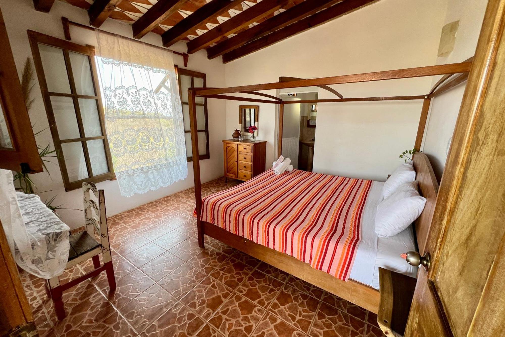 Отель Casa Azar Масунте Номер фото